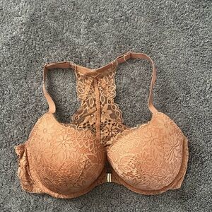 Lace Racerback Bra in coral Auden front close